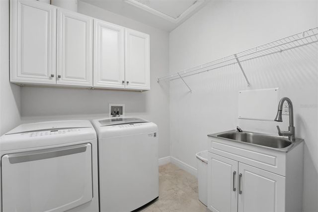 10311 LANDS END CIRCLE 13, Placida, FL 33946