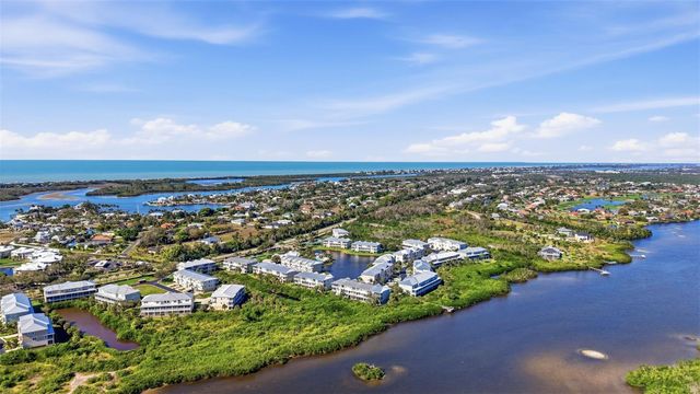 10311 LANDS END CIRCLE 13, Placida, FL 33946