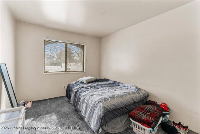4400 Chadburne Dr Drive, Lansing, MI 48911