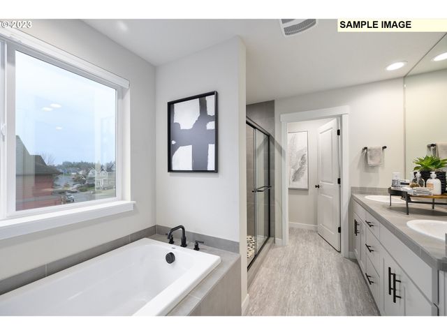 733 N RUSSET Pl 193, Ridgefield, WA 98642