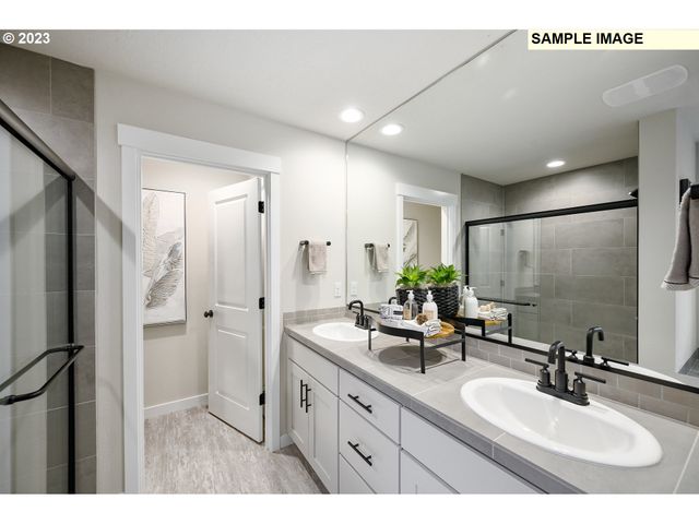 733 N RUSSET Pl 193, Ridgefield, WA 98642