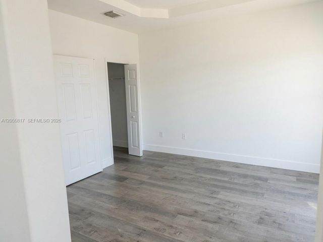 16654 SW 83rd Ln, Miami, FL 33193