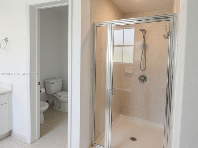 16654 SW 83rd Ln, Miami, FL 33193