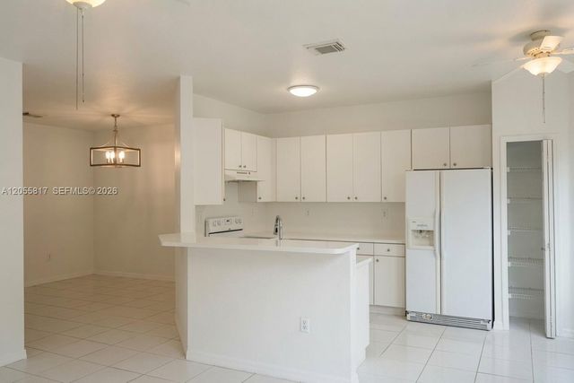 16654 SW 83rd Ln, Miami, FL 33193