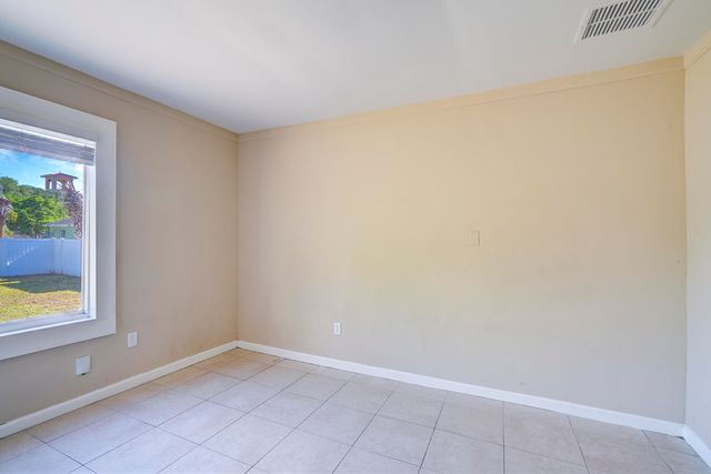 1204 Easter Avenue, Fort Pierce, FL 34950