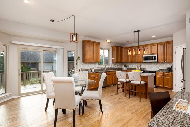 29170 Hemingway Drive, Novi City, MI 48377