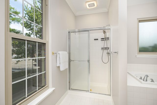 29170 Hemingway Drive, Novi City, MI 48377