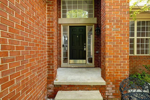 29170 Hemingway Drive, Novi City, MI 48377