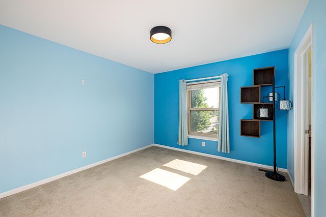 29170 Hemingway Drive, Novi City, MI 48377