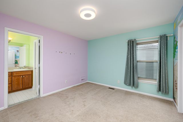 29170 Hemingway Drive, Novi City, MI 48377