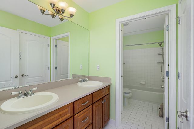 29170 Hemingway Drive, Novi City, MI 48377
