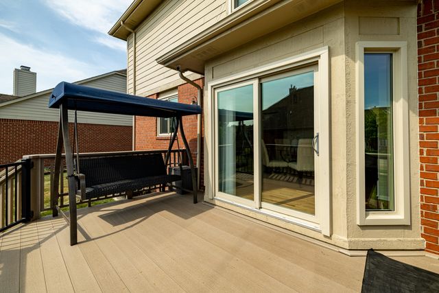 29170 Hemingway Drive, Novi City, MI 48377