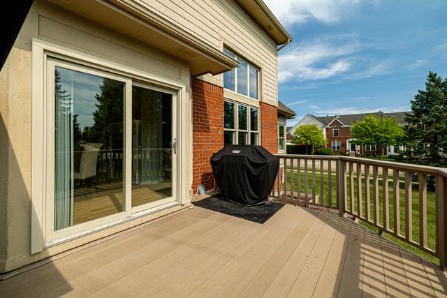29170 Hemingway Drive, Novi City, MI 48377