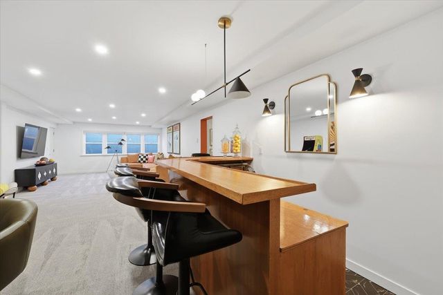 11 W 40th Ave, Spokane, WA 99203