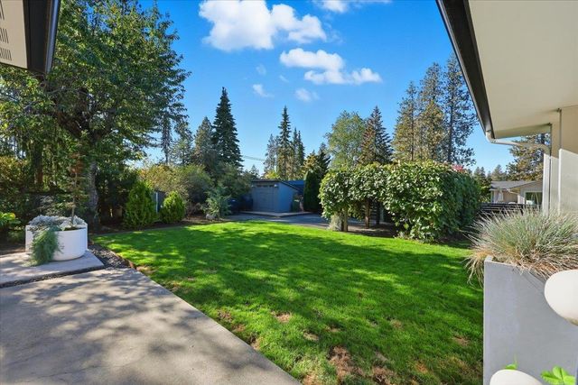 11 W 40th Ave, Spokane, WA 99203