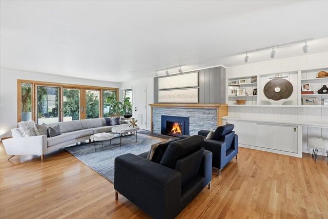 11 W 40th Ave, Spokane, WA 99203