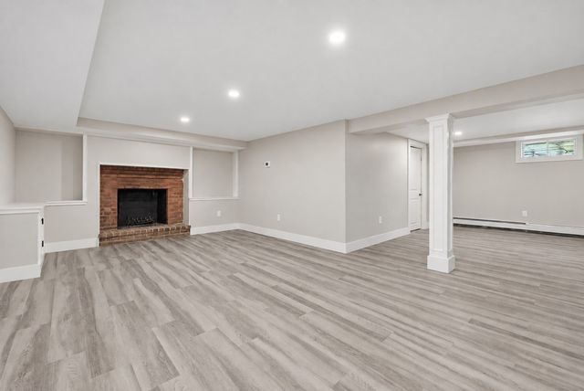 7 Dana Park, Hopedale, MA 01747