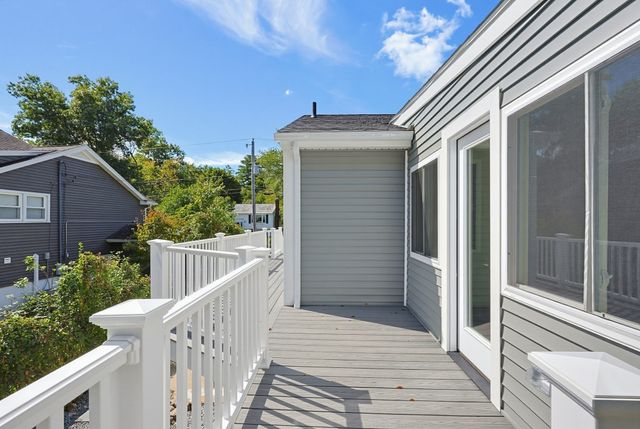 7 Dana Park, Hopedale, MA 01747