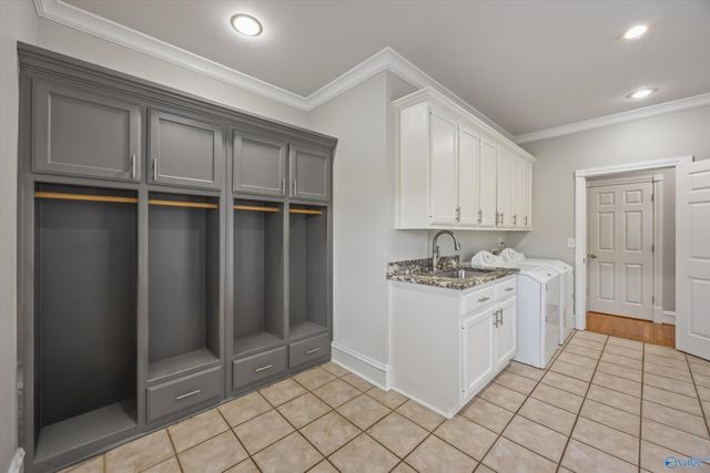 2875 Hampton Cove Way, Owens Cross Roads, AL 35763