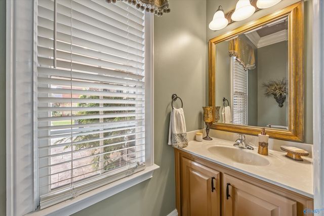2875 Hampton Cove Way, Owens Cross Roads, AL 35763