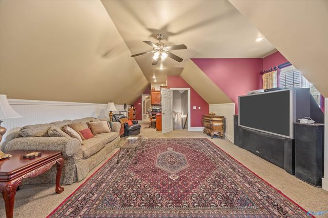 2875 Hampton Cove Way, Owens Cross Roads, AL 35763