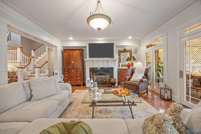 2875 Hampton Cove Way, Owens Cross Roads, AL 35763