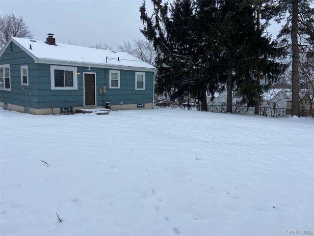 417 Cameron Avenue, Pontiac, MI 48342
