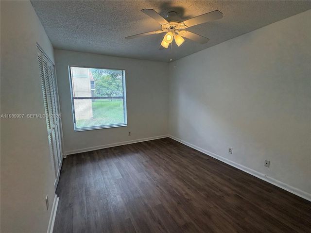 8444 Shadow Ct 4-3, Coral Springs, FL 33071