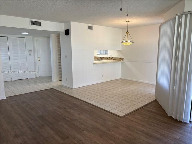 8444 Shadow Ct 4-3, Coral Springs, FL 33071