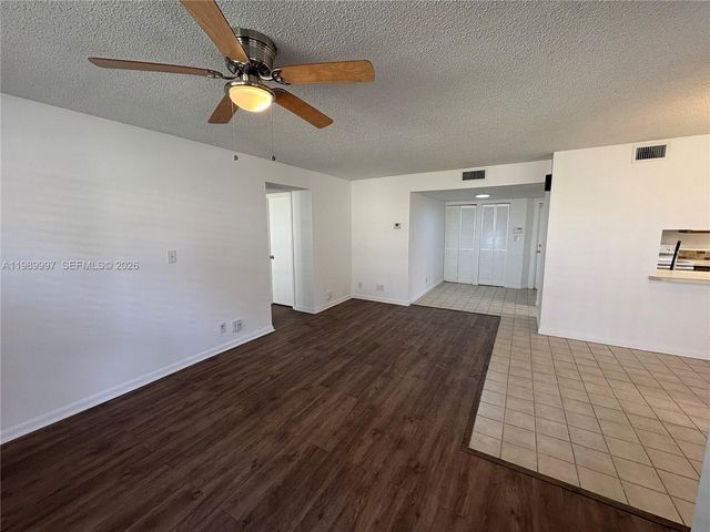 8444 Shadow Ct 4-3, Coral Springs, FL 33071