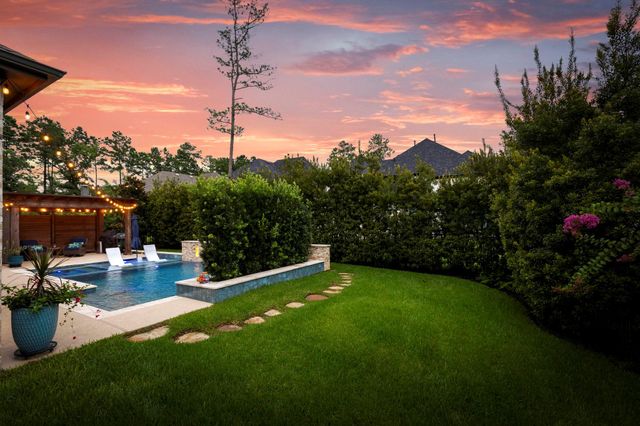 216 N Opulent Drive, Montgomery, TX 77316