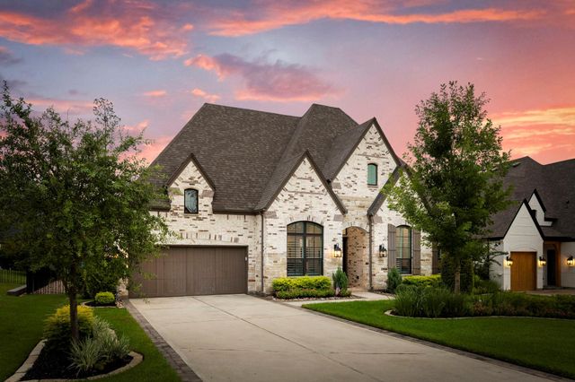 216 N Opulent Drive, Montgomery, TX 77316