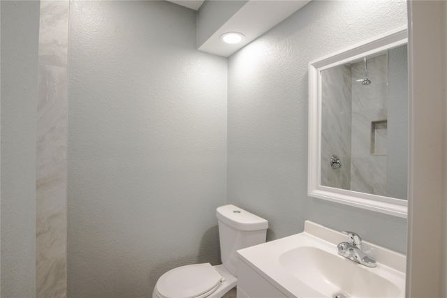 540 Hensley Drive, Grand Prairie, TX 75050