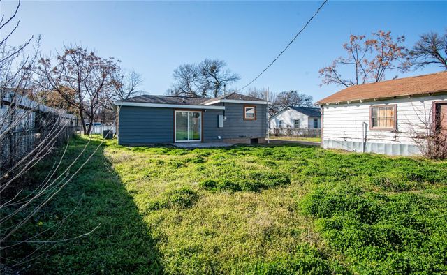 540 Hensley Drive, Grand Prairie, TX 75050