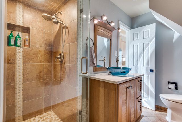 318 Dogie Trail, Oak Point, TX 75068