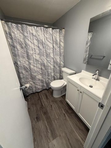 406 E LINDEN STREET, Abbotsford, WI 54405
