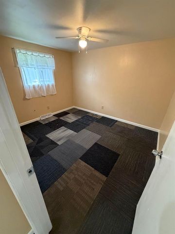 406 E LINDEN STREET, Abbotsford, WI 54405
