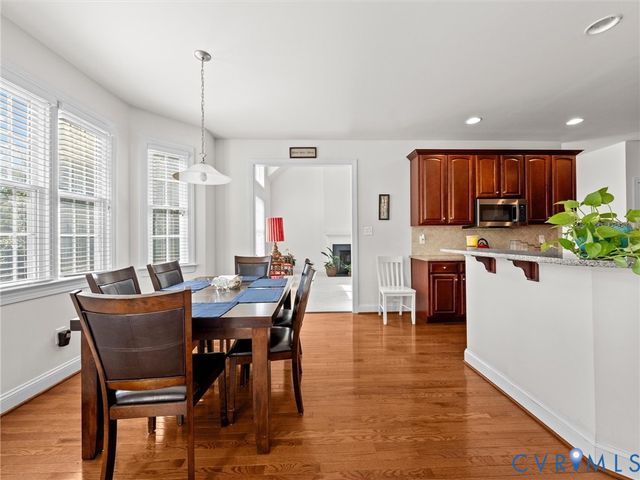 737 Colony Forest Dr, Midlothian, VA 23114
