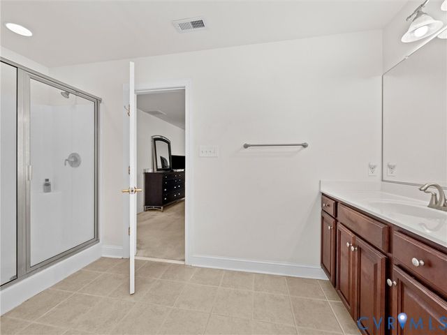 737 Colony Forest Dr, Midlothian, VA 23114