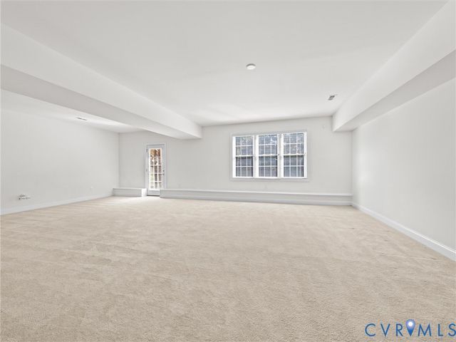 737 Colony Forest Dr, Midlothian, VA 23114