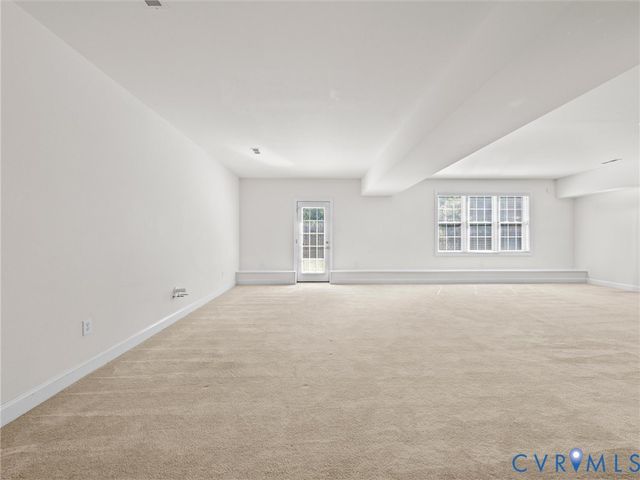 737 Colony Forest Dr, Midlothian, VA 23114