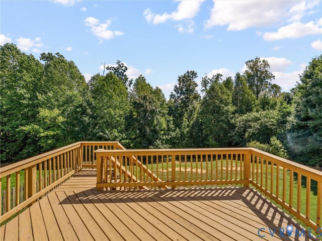 737 Colony Forest Dr, Midlothian, VA 23114