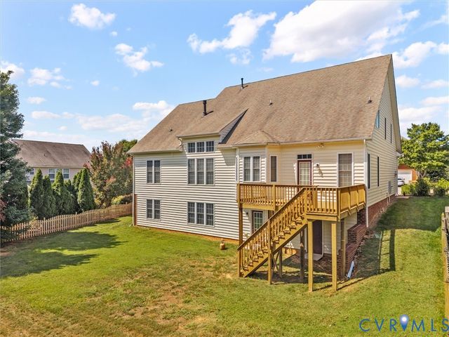 737 Colony Forest Dr, Midlothian, VA 23114