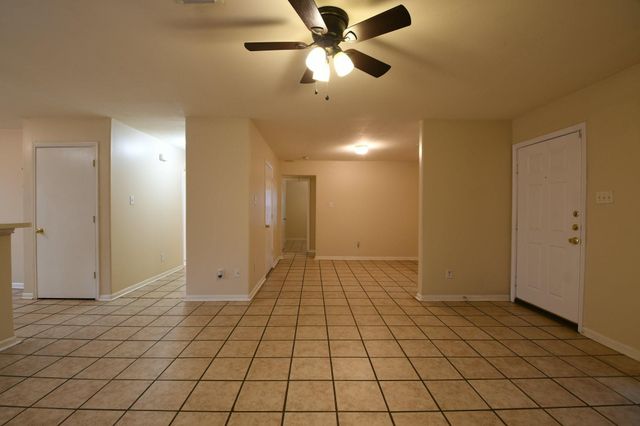 8611 Texas Acorn Avenue, Houston, TX 77078