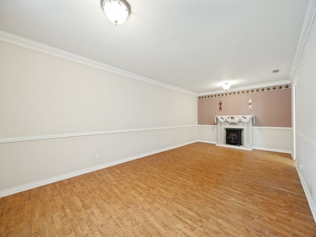 1419 Hillcrest Drive, Sherman, TX 75092