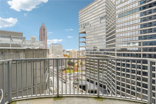 400 W Peachtree NW Street 1715, Atlanta, GA 30308