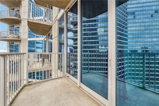 400 W Peachtree NW Street 1715, Atlanta, GA 30308