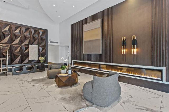 400 W Peachtree NW Street 1715, Atlanta, GA 30308