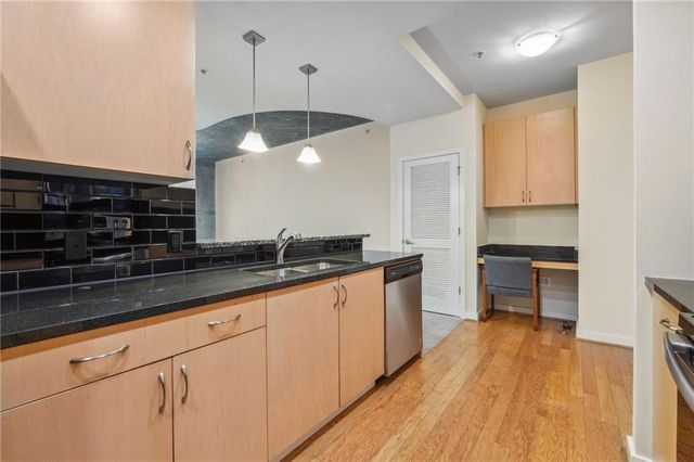 400 W Peachtree NW Street 1715, Atlanta, GA 30308