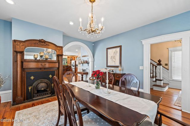 210 W West Street, Southport, NC 28461